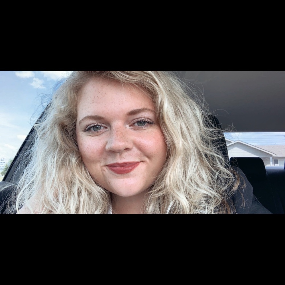 Meet your Posher, Jessica